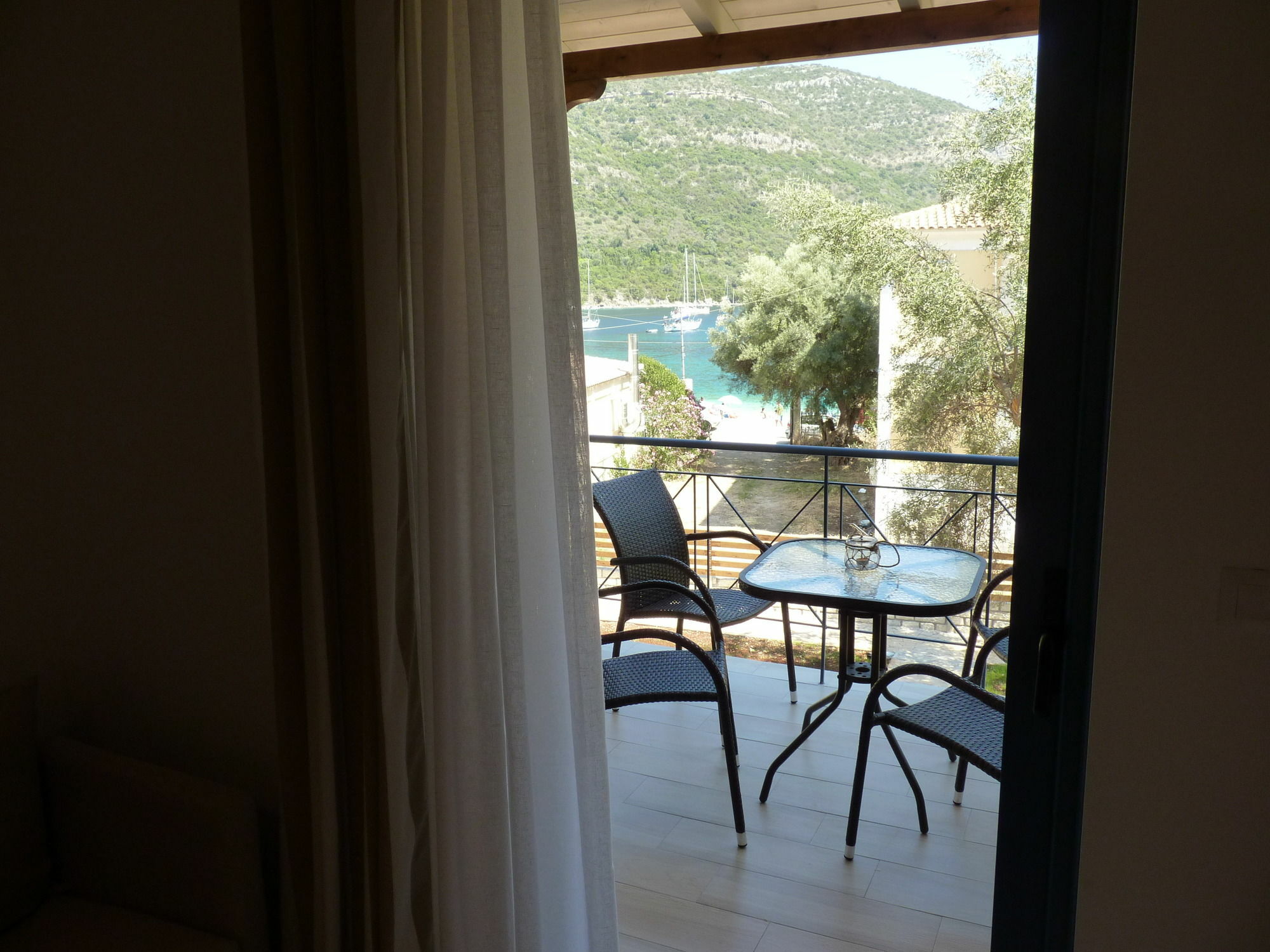Ilianthos Apartments & Studios Mikros Gialos Exteriér fotografie