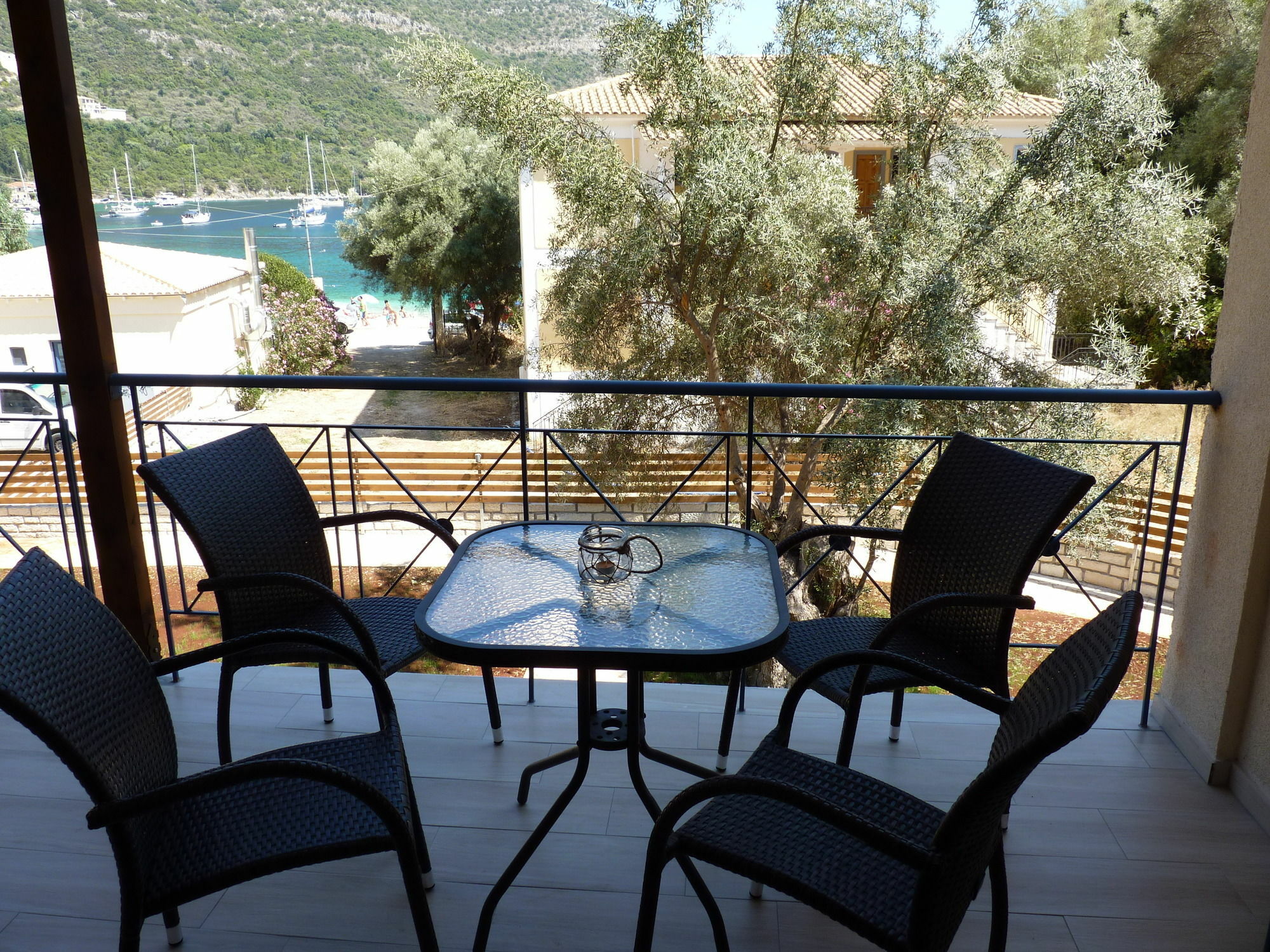 Ilianthos Apartments & Studios Mikros Gialos Exteriér fotografie